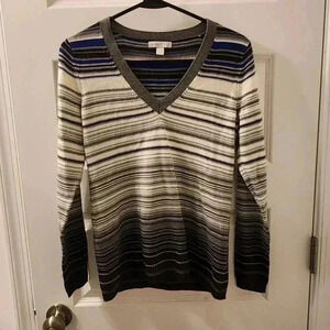 New York & Company Blue Gray Striped Sweater Size XS V Neck #S487